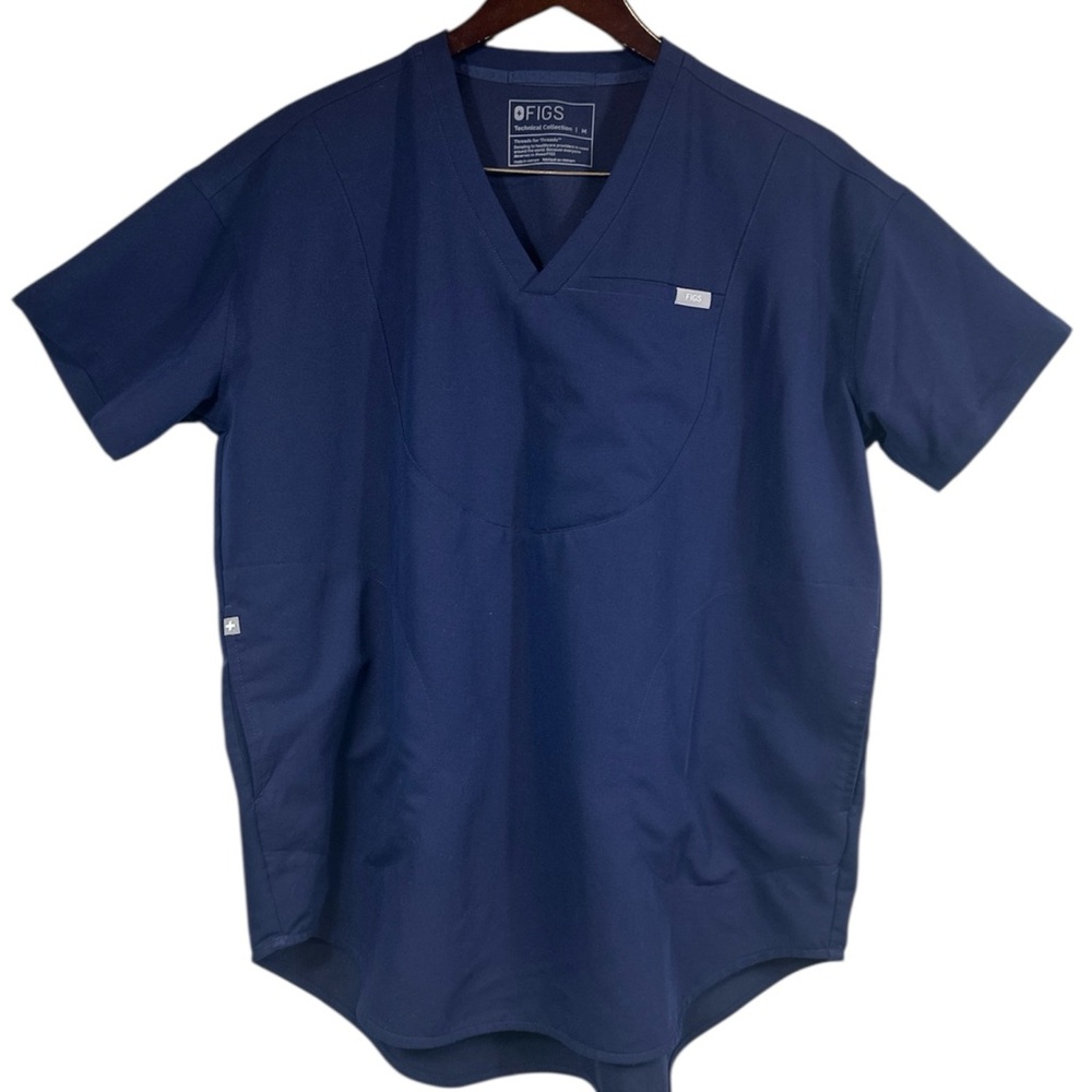 Figs Technical Collection 3-Pocket Design Medical Uniform Scrub Top Size Medium